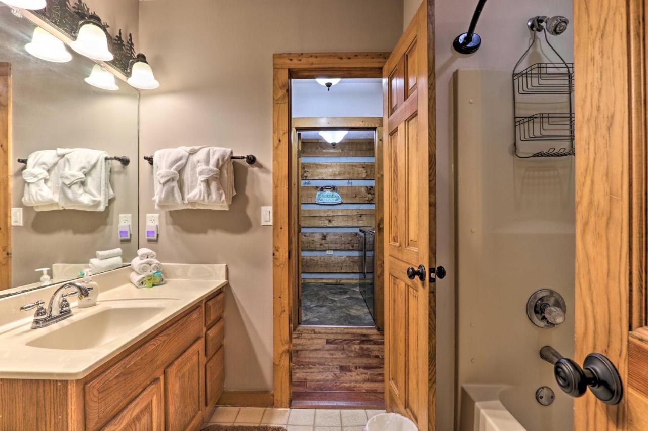 Pigeon Forge Cabin With Hot Tub, 12 Mi To Dollywood! Luaran gambar