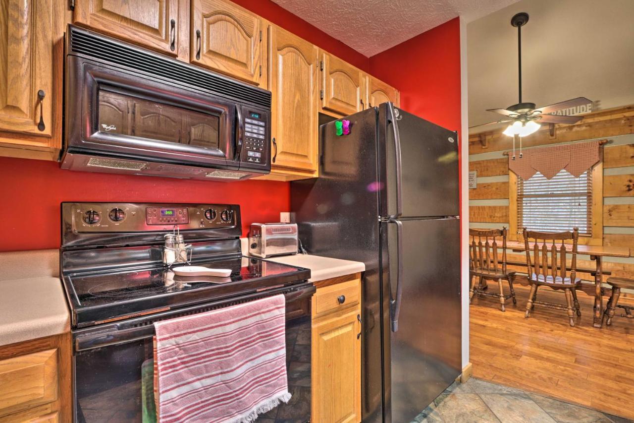 Pigeon Forge Cabin With Hot Tub, 12 Mi To Dollywood! Luaran gambar
