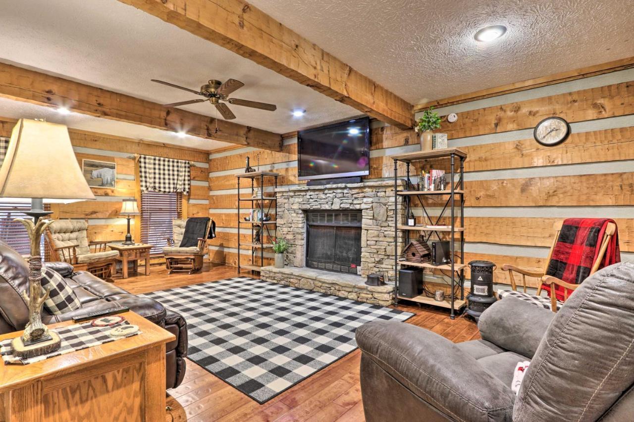 Pigeon Forge Cabin With Hot Tub, 12 Mi To Dollywood! Luaran gambar